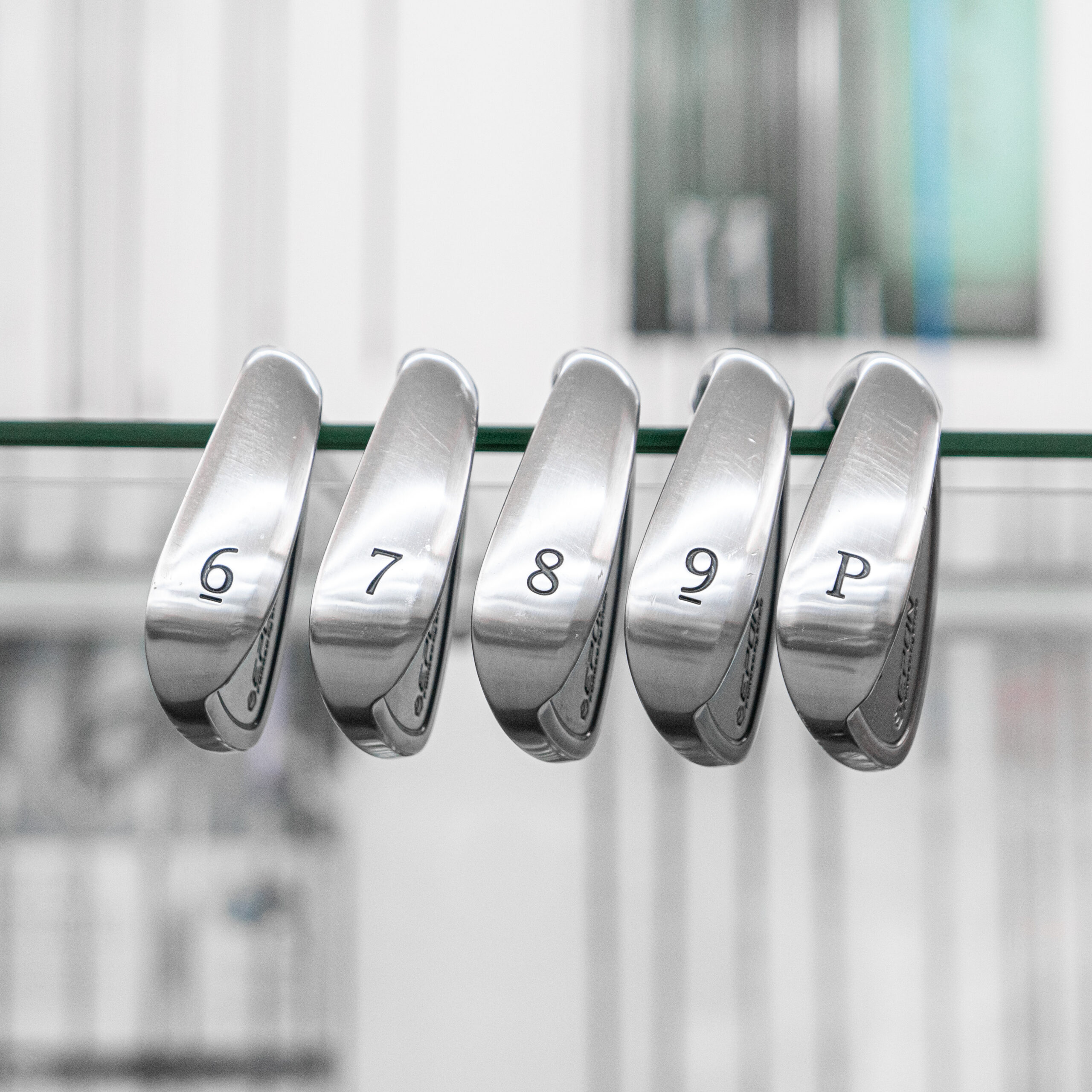 Used Epon Af 706 Irons Set - Image 2