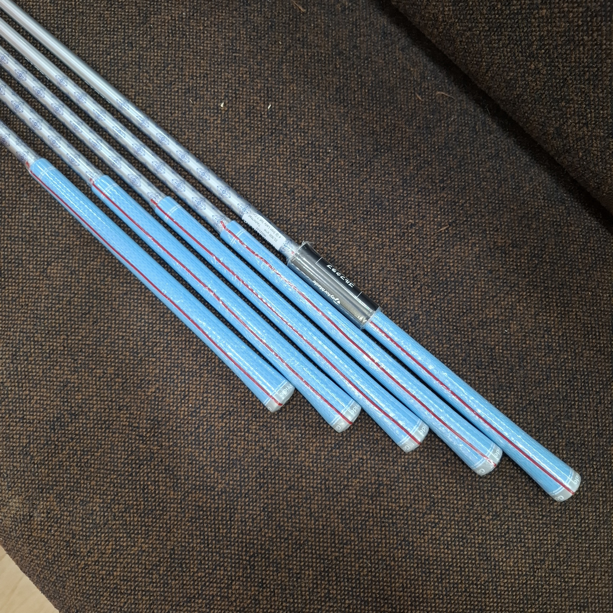New Taylormade Qi Lady Irons set - Image 7