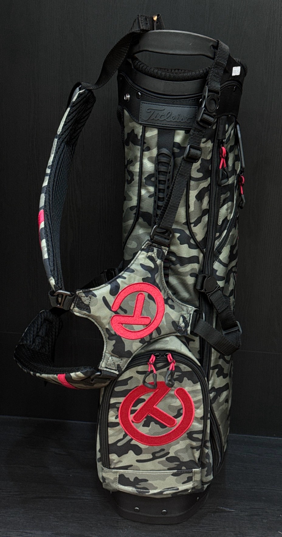 Scotty Cameron Wanderer Stand Bag – Camo Green / Red - Image 4