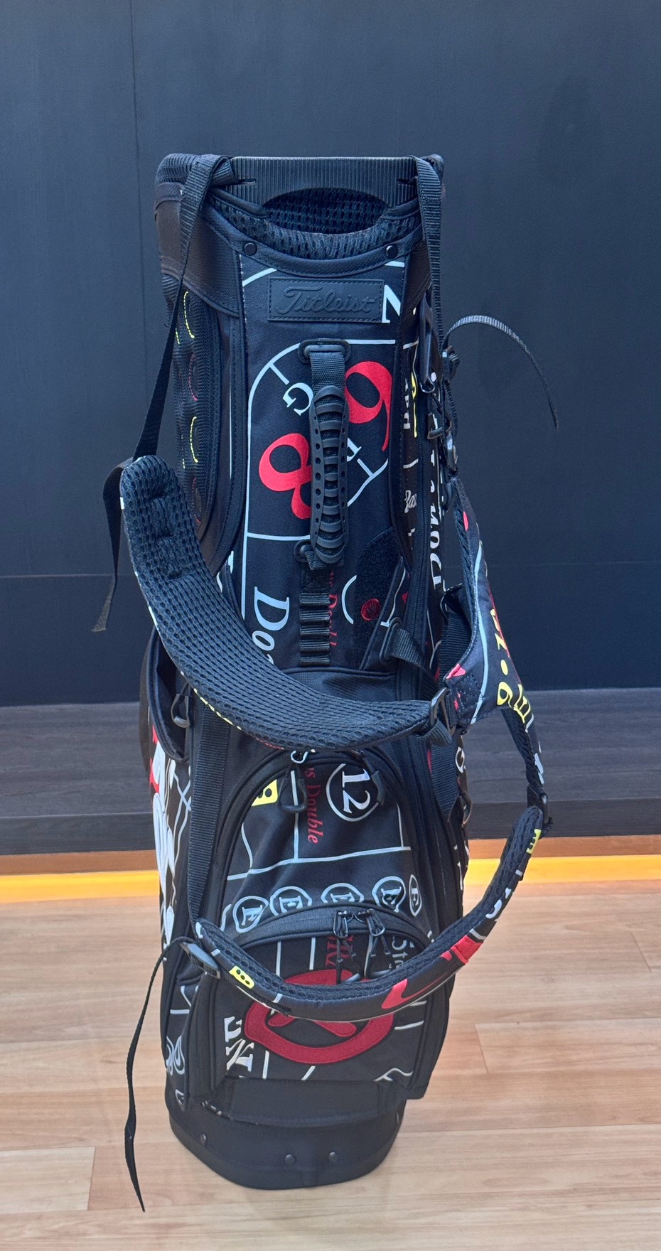 Scotty Cameron Pathfinder - Midnight Gambler Stand Bag - Image 2